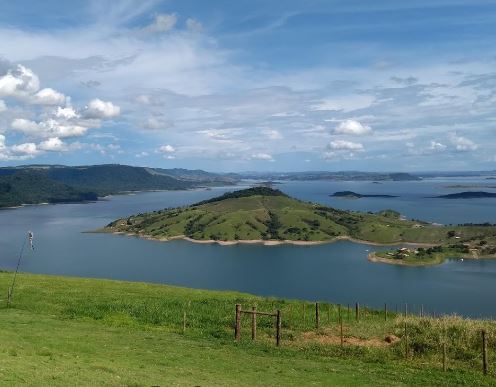 Foto da Estância Pedra do Índio em Ribeirão Claro, PR